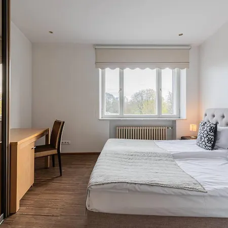 Center Cozy One Bedroom Lejlighed *